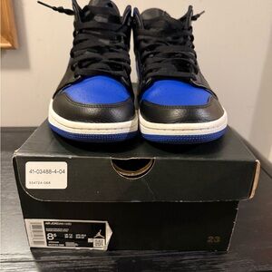 Jordan Men's Sneakers - Black and Blue